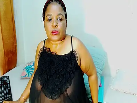 Love-Racheal75 webcam