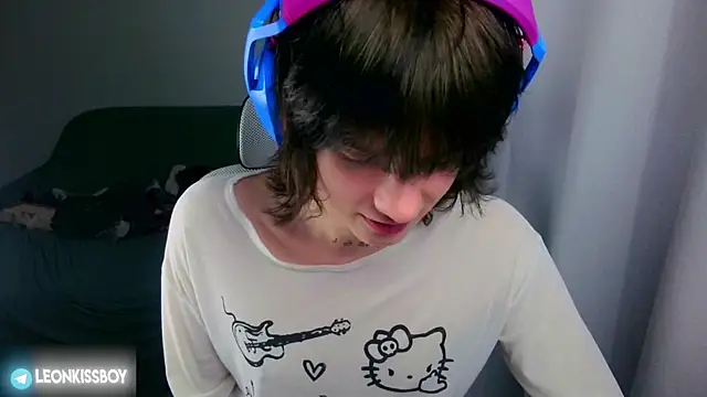 LeonBoykisser webcam