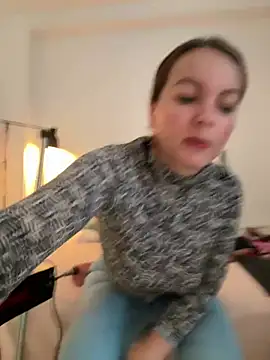 Viictoria-Jones webcam