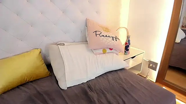 candy_eyes_ webcam