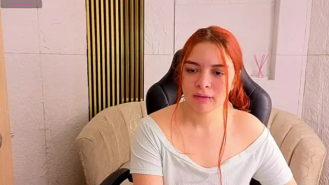 sofia_red_cn webcam