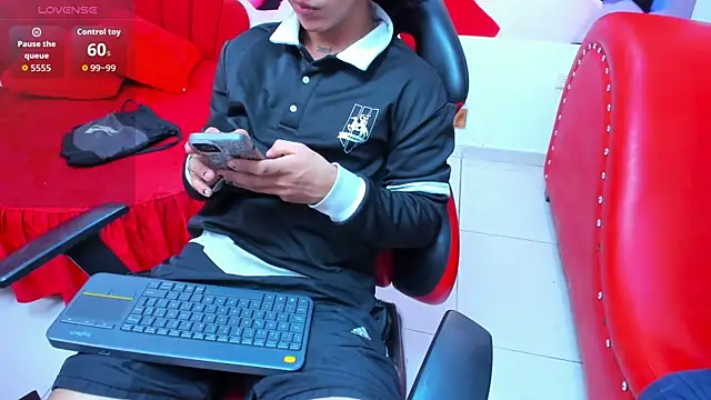 alex_477 webcam