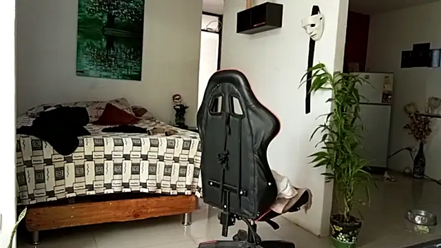 Adam_Valenciia webcam
