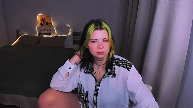 AliceSpencery webcam