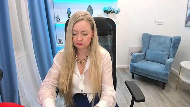 CharlotteKerti