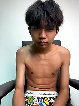 -ovo- (M twink) - 撸硬甩阴茎3分钟