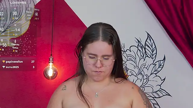 Lia_Avalon webcam