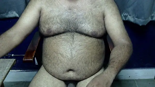 hairysubcub_70 (Ask my age) - Welcome To Daddy's Room. Make Daddy Cum.