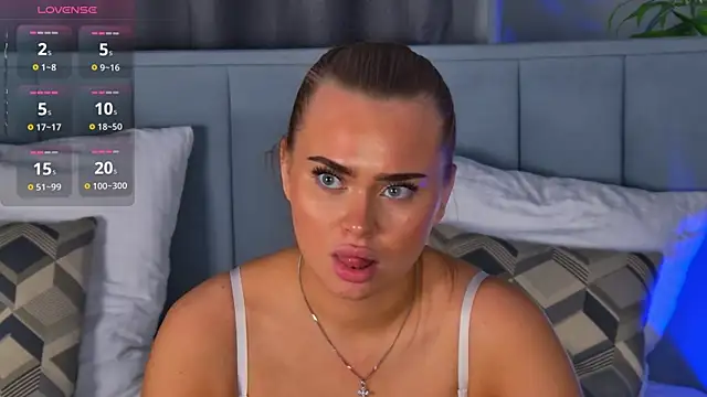 MonicaWestt
