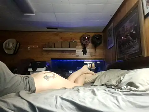 Ryan_and_Aurora webcam