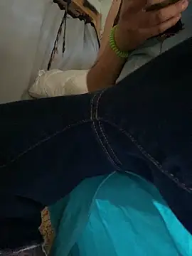 GusanoDelicioso webcam