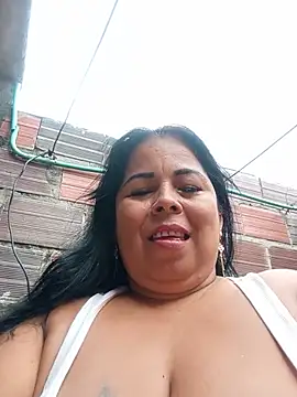 Mother-Big-tits webcam
