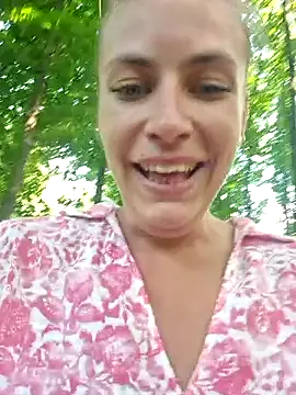 Keli_Jessi webcam