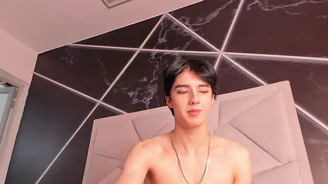 Quma86 - Male webcam sex chat