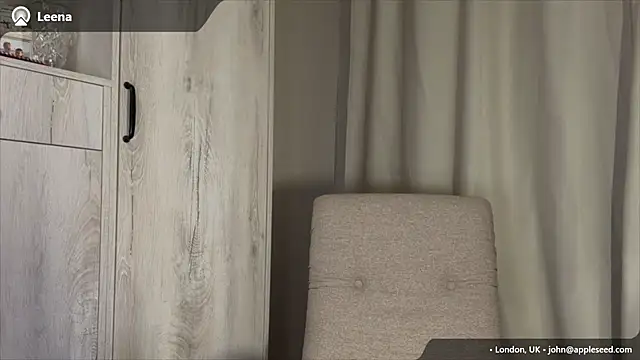 linoria - Linoria's free webcam - UK Sex Cams