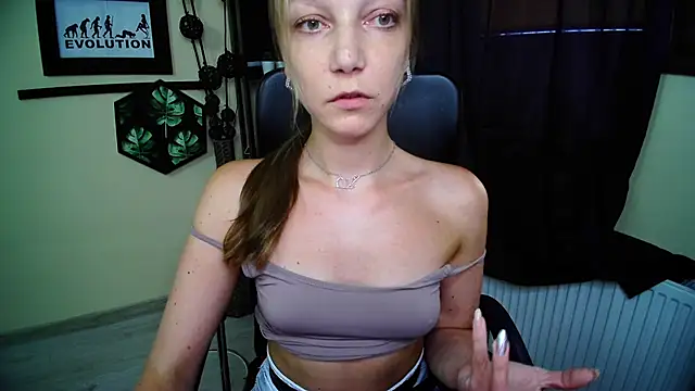 EmillyPlay webcam