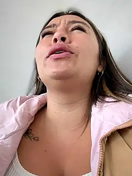 LIZ-06_ webcam