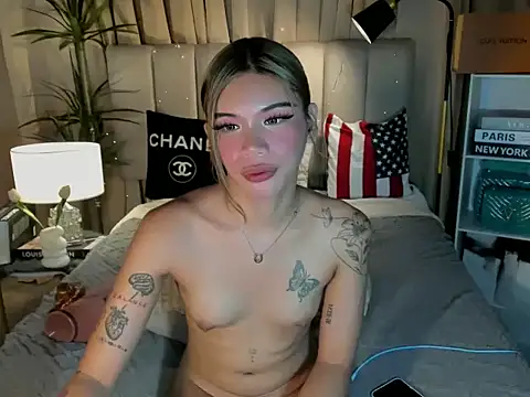 SiennaBlair webcam