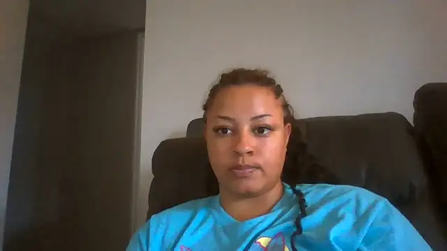 madzbailey webcam