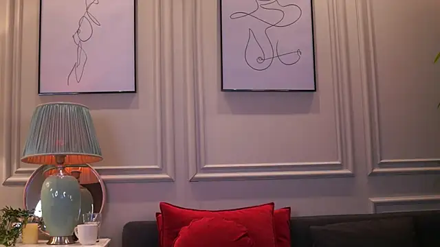 KyraKnight webcam