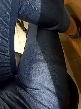 rentalboy30 (M young) - Pay EMI