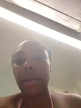 ChocolateCakeQueen webcam