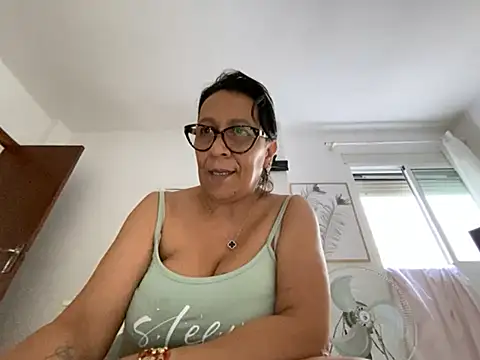 sweeviolet webcam