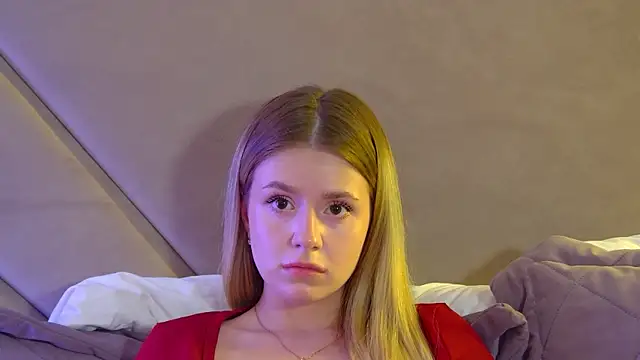 MilanaBalmain webcam