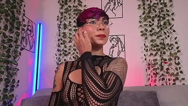 MiaMorgan_ webcam