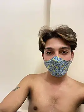 Vivaan_25 webcam