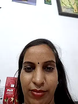 Sexy-Kajal2 webcam