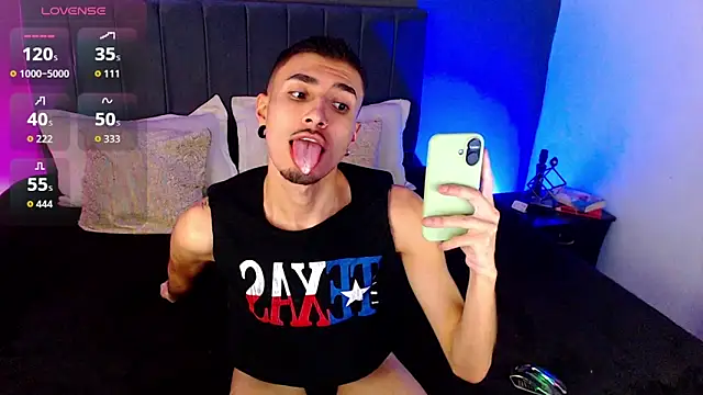 Toyboy_richard webcam