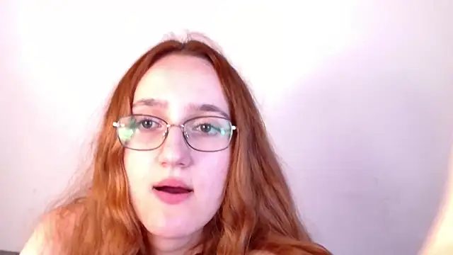 miay_here_ webcam