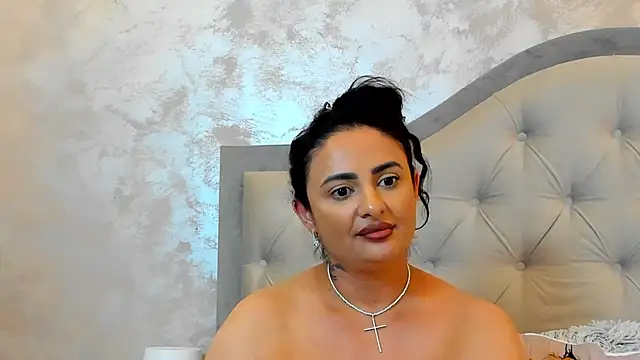 Bianca_Vale webcam