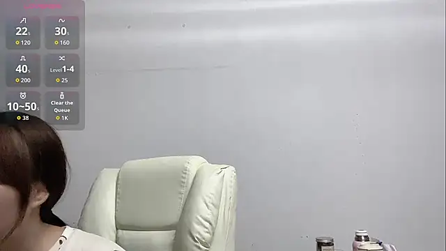 Chashaobao111 live cam on StripChat