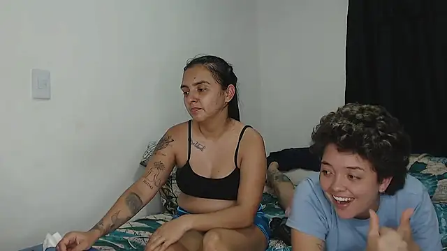 kathy_luisa webcam