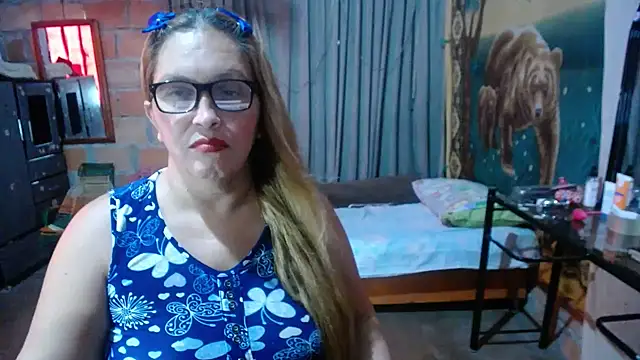 MOTHER_AND_SON09 webcam