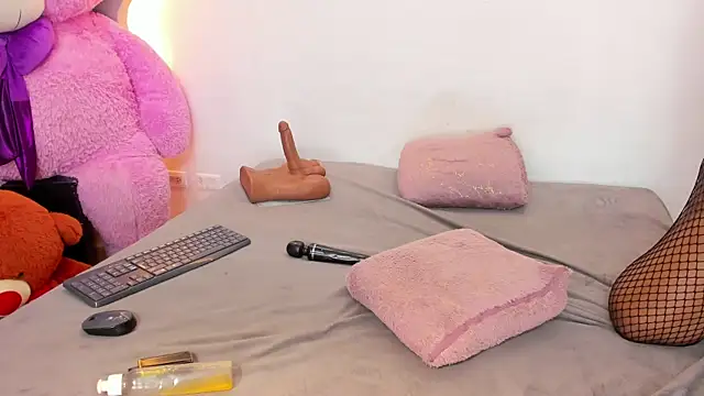 ArianaBlackk webcam