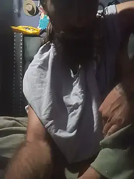 hairy_mannn live sex cam