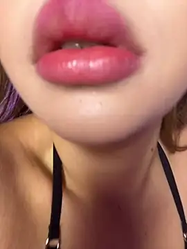 ChloeCollins__ webcam