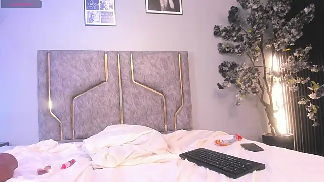 miaakittyy webcam
