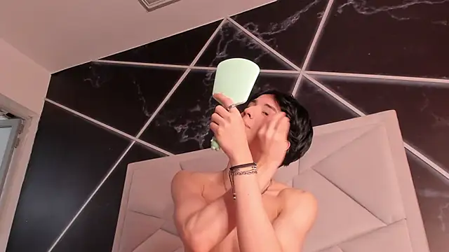Quma86 - Male webcam sex chat