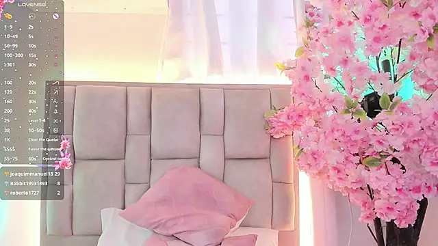 Dana_grey_ live cam on StripChat
