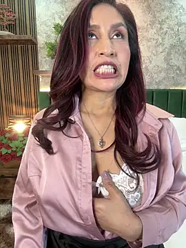 MonicaMoret