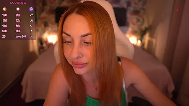 KristiiMax webcam