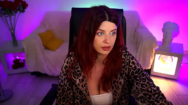 NicoleMun webcam