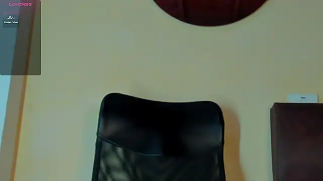 MikeRoss7777 webcam