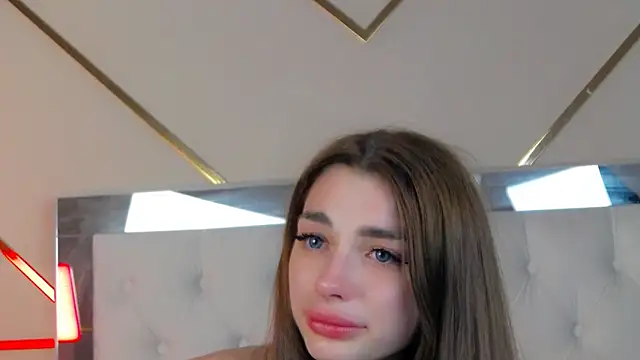 AngelinaWett webcam