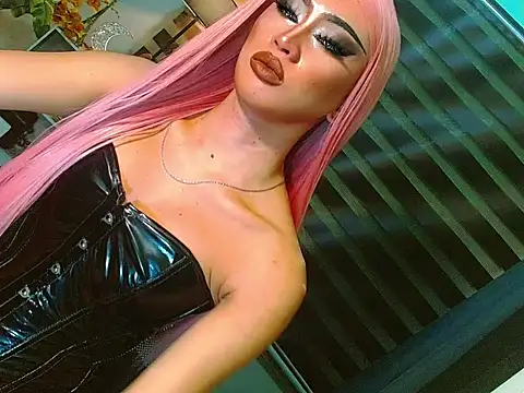HOLLYWOOD_QUEEN_88 webcam