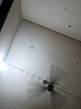 ProperCoach18 webcam